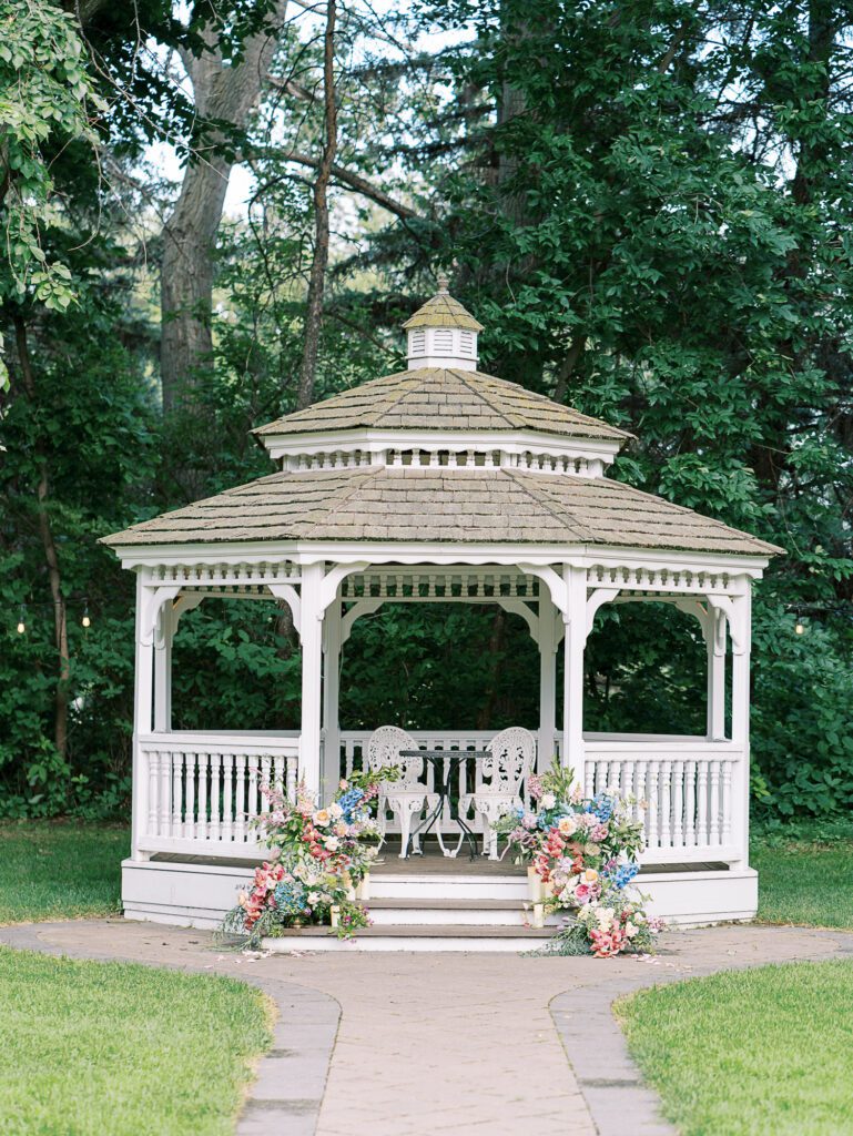 Bridgerton Inspired Wedding at Norland Historic Estate