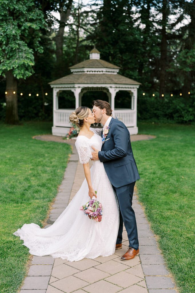 Bridgerton Inspired Wedding at Norland Historic Estate