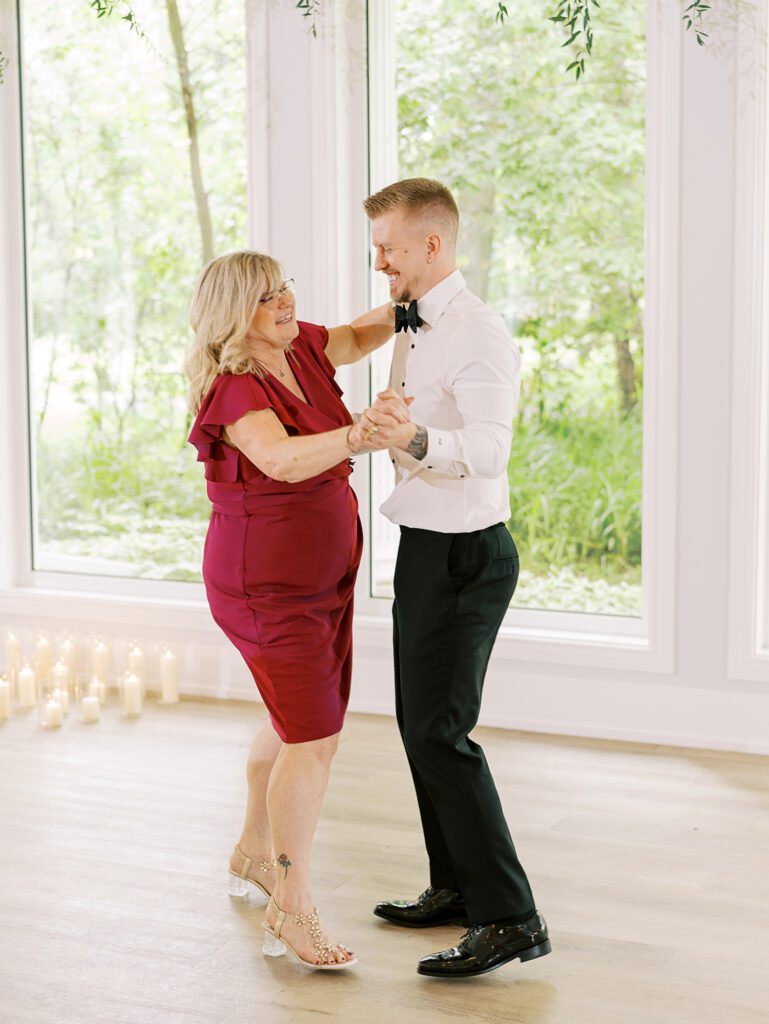 Allieandkevwedding 360