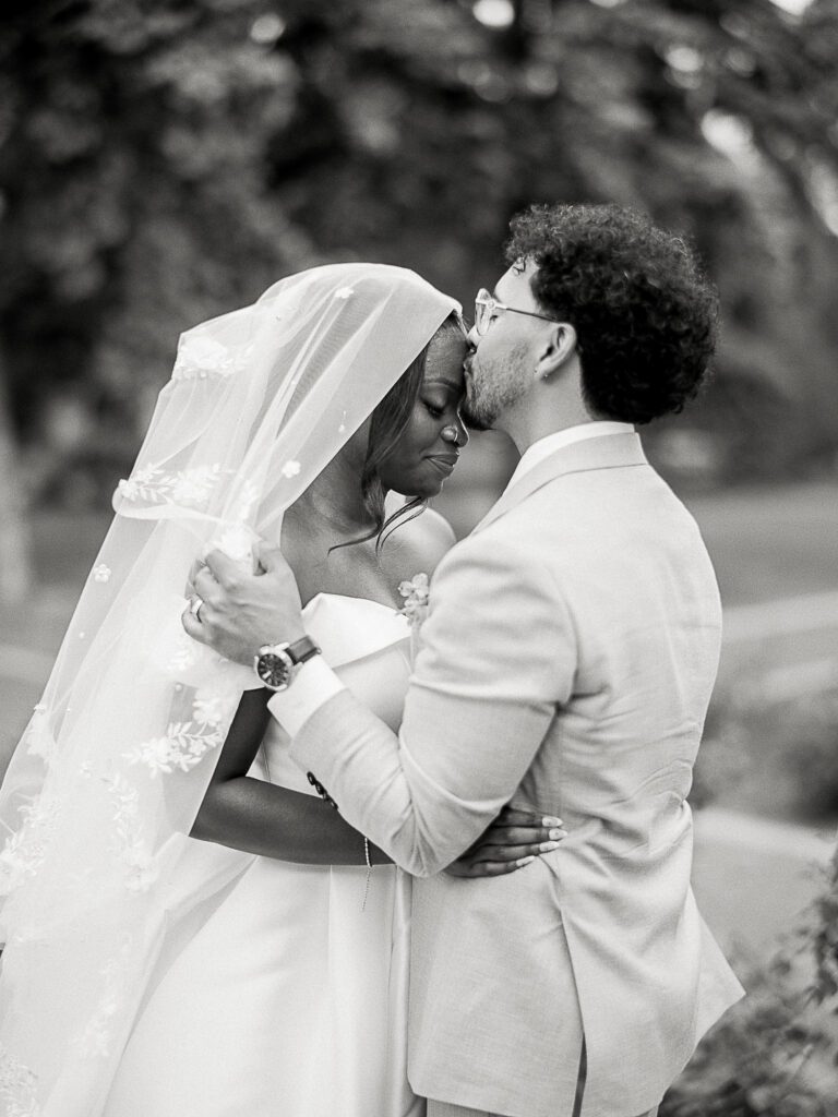 Calgary Wedding at Inn on Officer's Garden